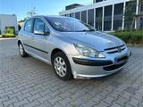 Peugeot 307 1.6 Automatik - Peugeot 307 in Duisburg