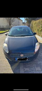 Fiat punto grande 1.2 65ps Tausch möglich - Fiat Punto in Frankfurt (Main)