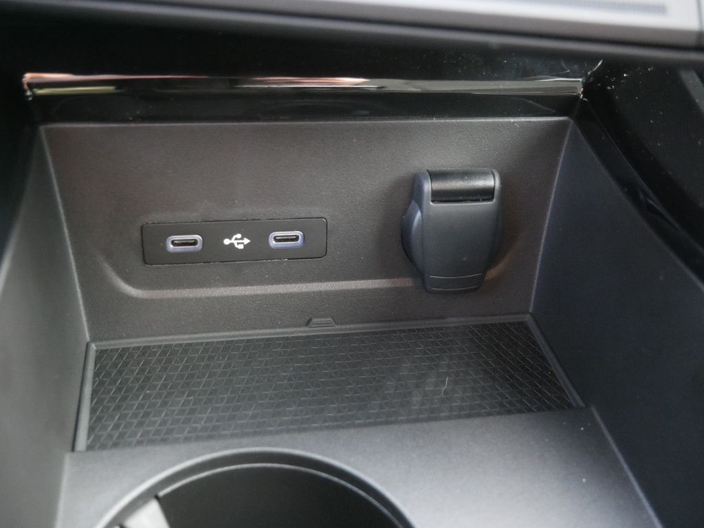 Fahrzeugabbildung Renault Austral Iconic Esprit Alpine 160 ACC LED 360°