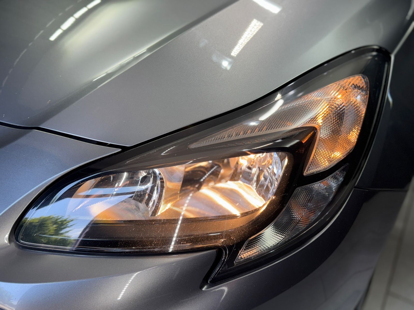 Fahrzeugabbildung Opel Corsa E Active ecoFlex|AUTOMATIK|NAV|TÜV 07/26|