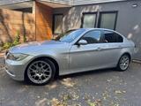 BMW 330d - - gebrauchte BMW 330 aus dem Jahr 2006