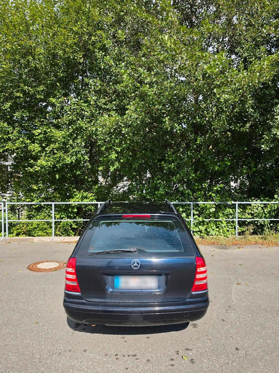 Mercedes-Benz 320 2006 — photo 6