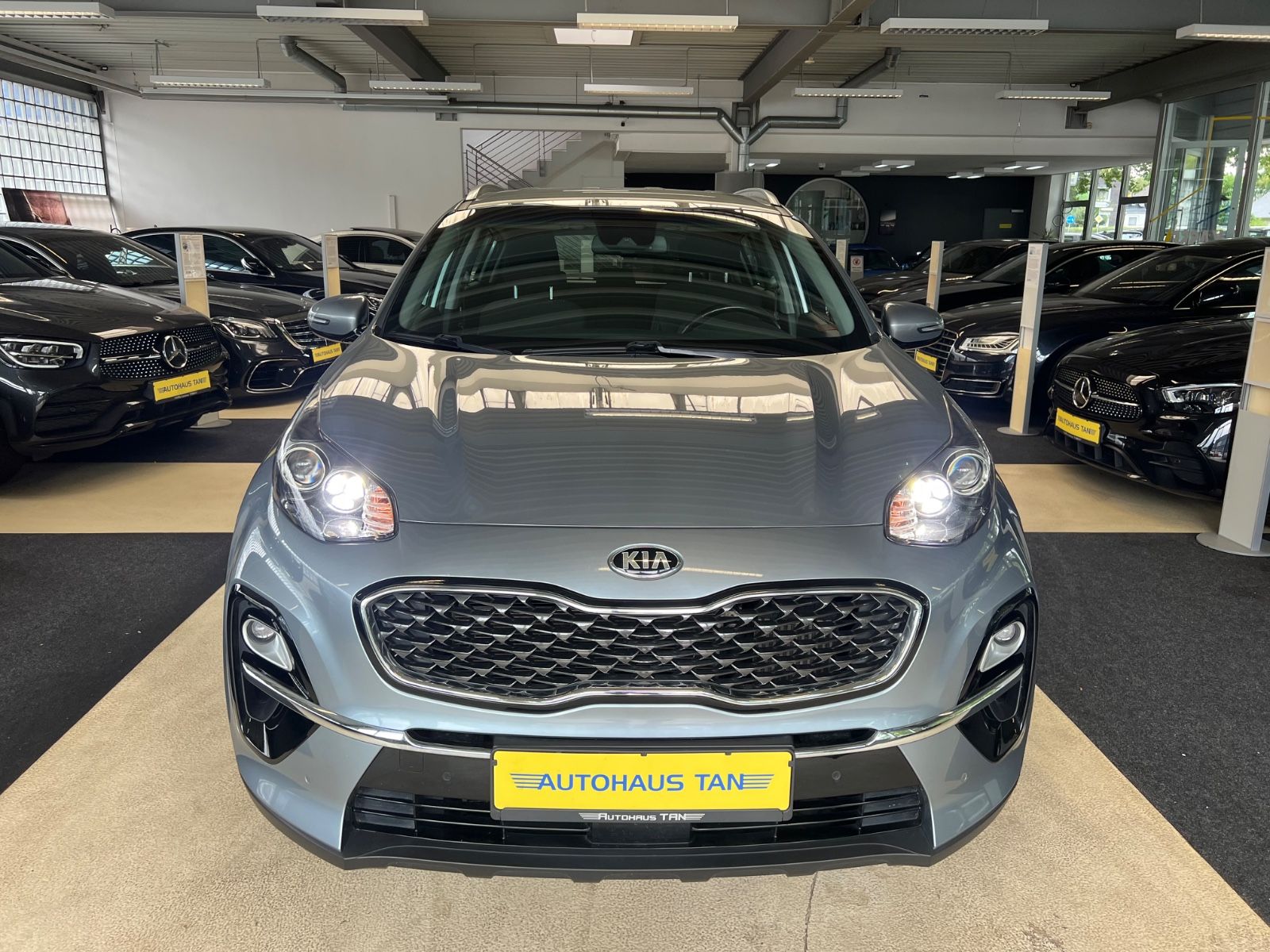 Fahrzeugabbildung Kia Sportage Vision 4WD * 1.HAND *
