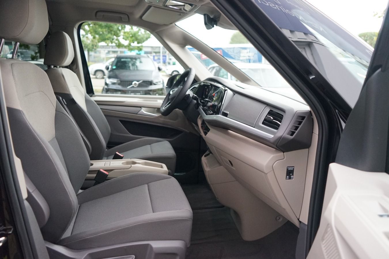 Volkswagen T7 Multivan - Bild 7