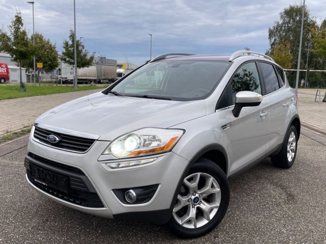 Ford Kuga Titanium Xenon Pano Leder 4x4