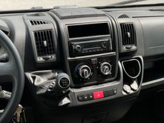 Roadcar R 600 | Solar | Doppelbett | Markise |
