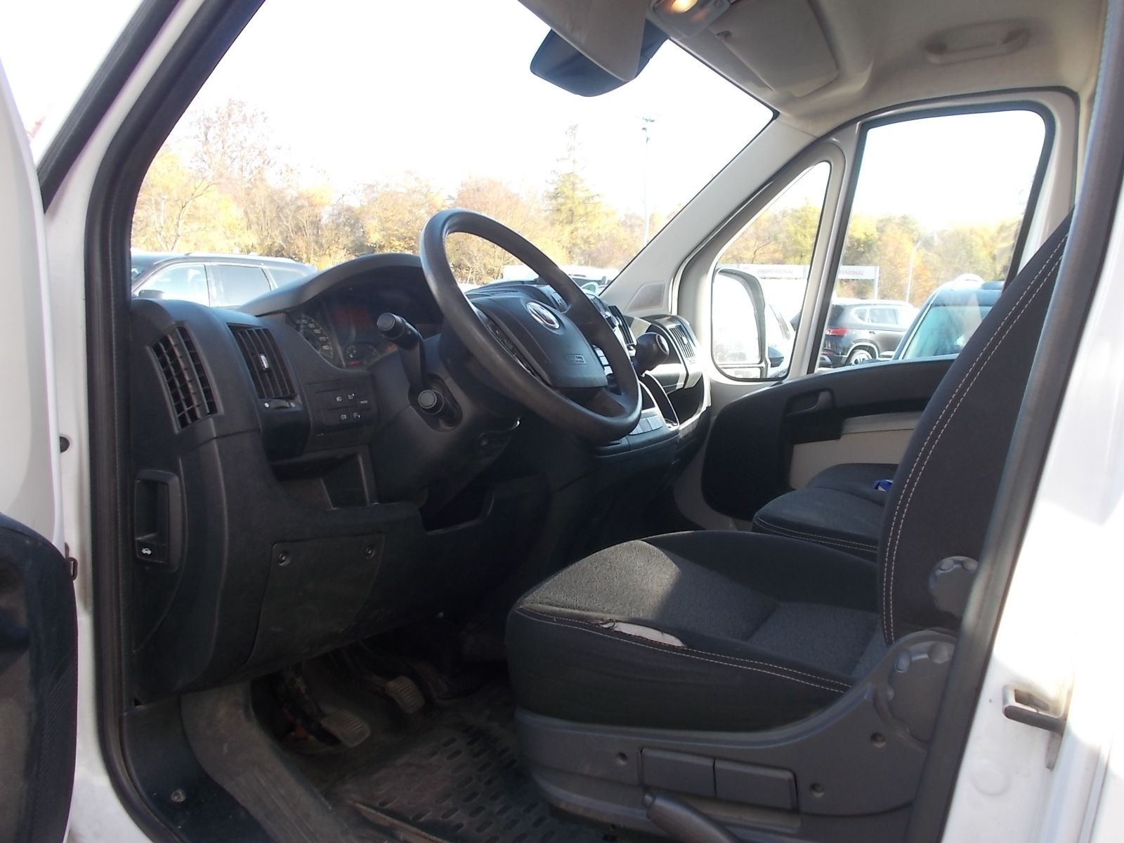 Fahrzeugabbildung Fiat Ducato KaWa L1H1 2.3 Mjet 140 PS + AHK + KLIMA