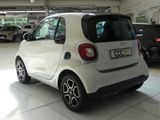 Smart fortwo 71PS *Klima/Navi/SHZ/Leder/Tempomat uvm* - Smart in Bonn