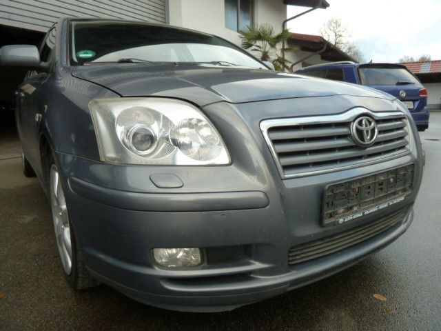 Toyota Avensis 2,0i Executive **XENON*SITZHEIZUNG**