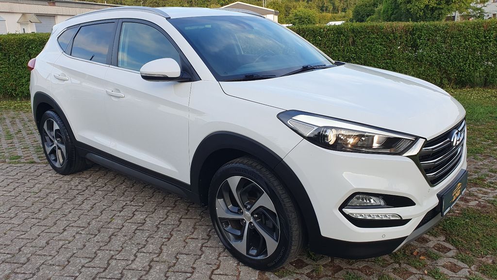 Image of Hyundai TUCSON