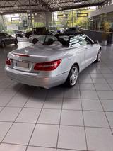 Mercedes-Benz E 500 Cabriolet, Vollausstattung, orig. 27.000km - gebrauchte Mercedes-Benz E 500 aus dem Jahr 2010