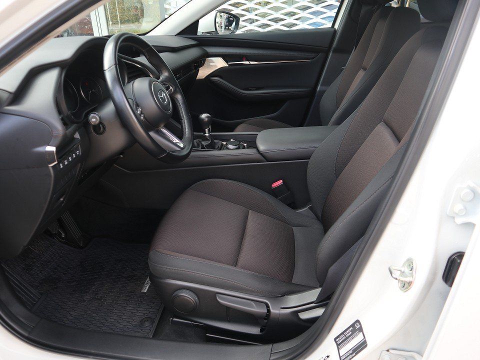 Fahrzeugabbildung Mazda 3 FB M-Hybrid Selection X-186 PRE-P DES-P NAVI A