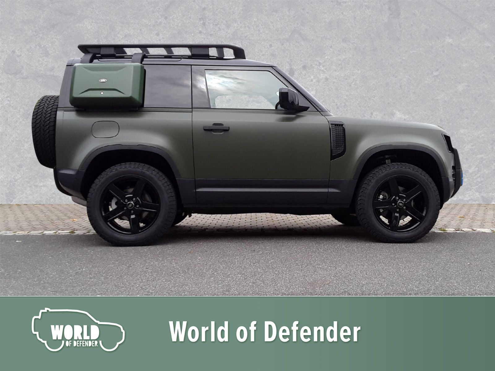 Fahrzeugabbildung Land Rover Defender 90 Hard Top D200 Hunter Edition