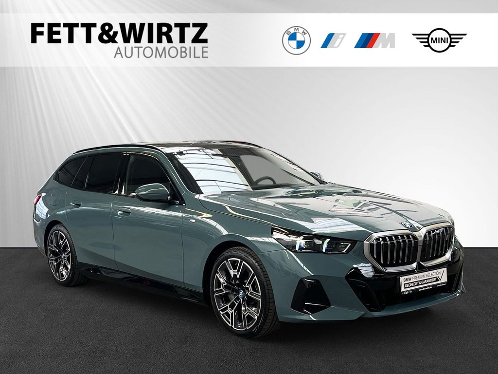 BMW i5 eDrive40 Touring M Sport-Pano-Bowers&Wilkins