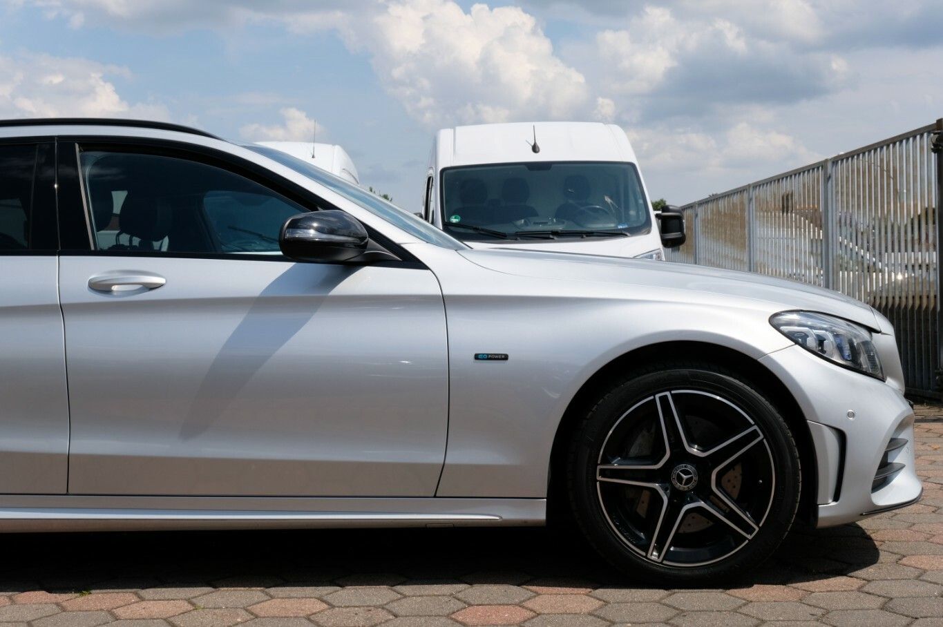 C 300 e T 2xAMG Night Edition Distronic LED AHK