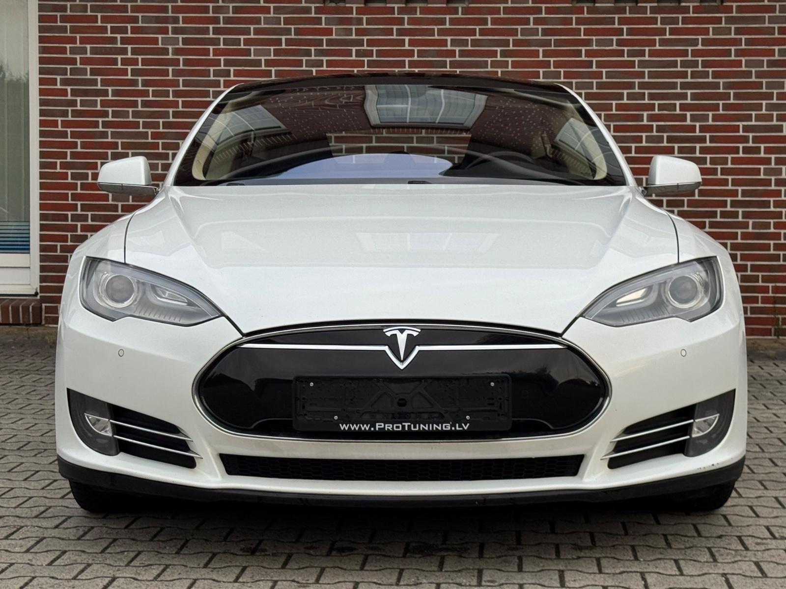 Tesla Model S 85 306ch - Supercharge Gratuite - Soh 94% - CCS - Jantes 19" - Led