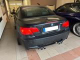 BMW M3 Cabrio E93 - BMW M3 mit Benzin-Antrieb: Cabrio, Automatik