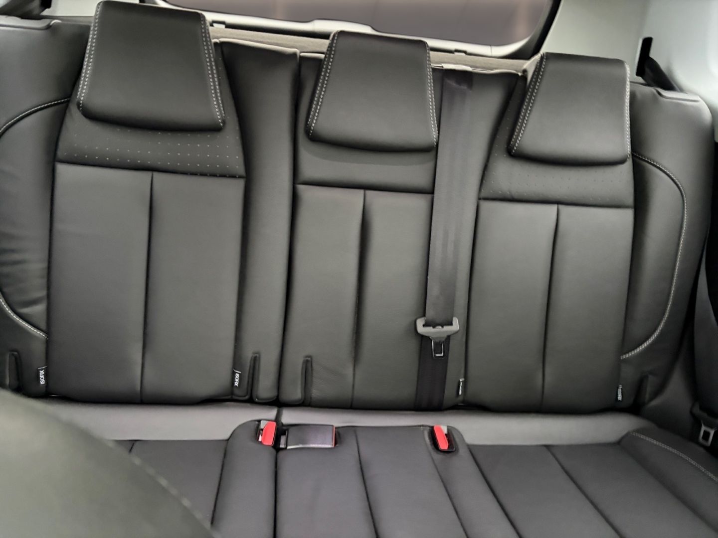 Fahrzeugabbildung Peugeot 2008 Allure , Leder,SitzheizungPanoDach,Kamera