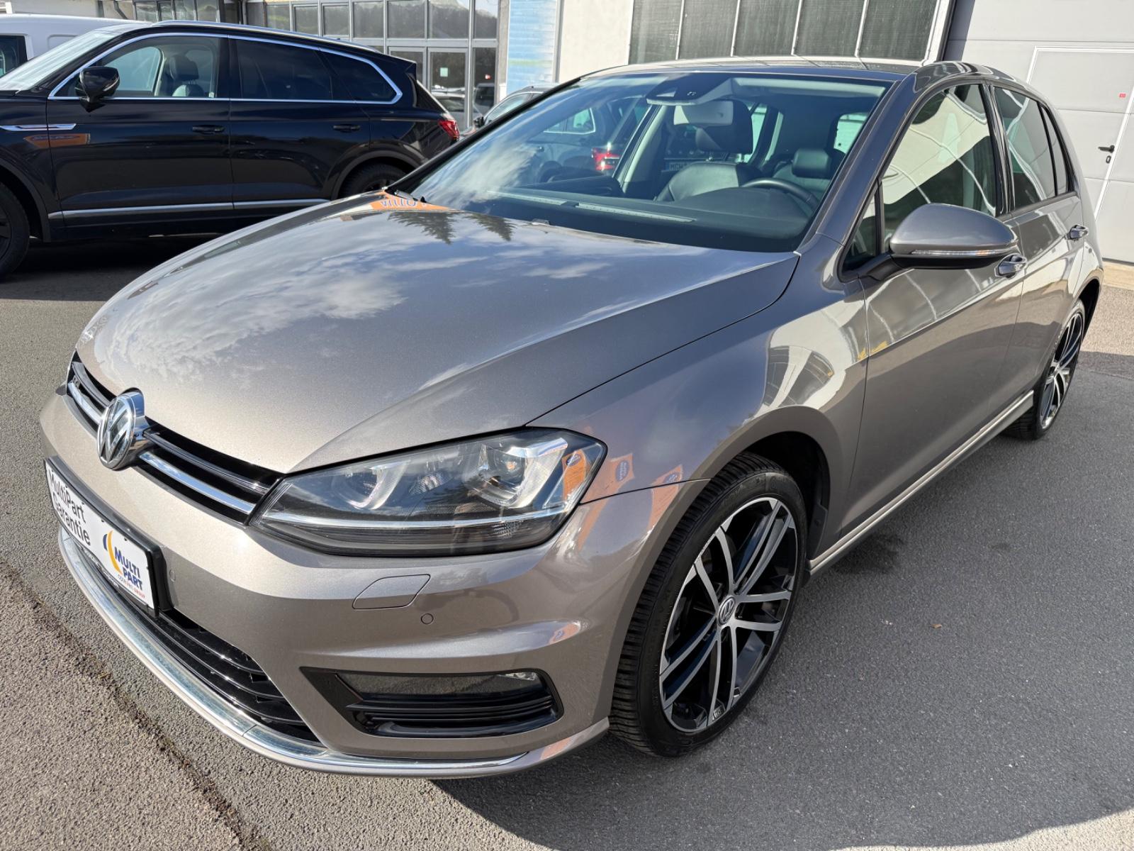 Volkswagen Golf VII 2.0TDI R-Line DSG RFK Bi-Xenon DYNAUDIO