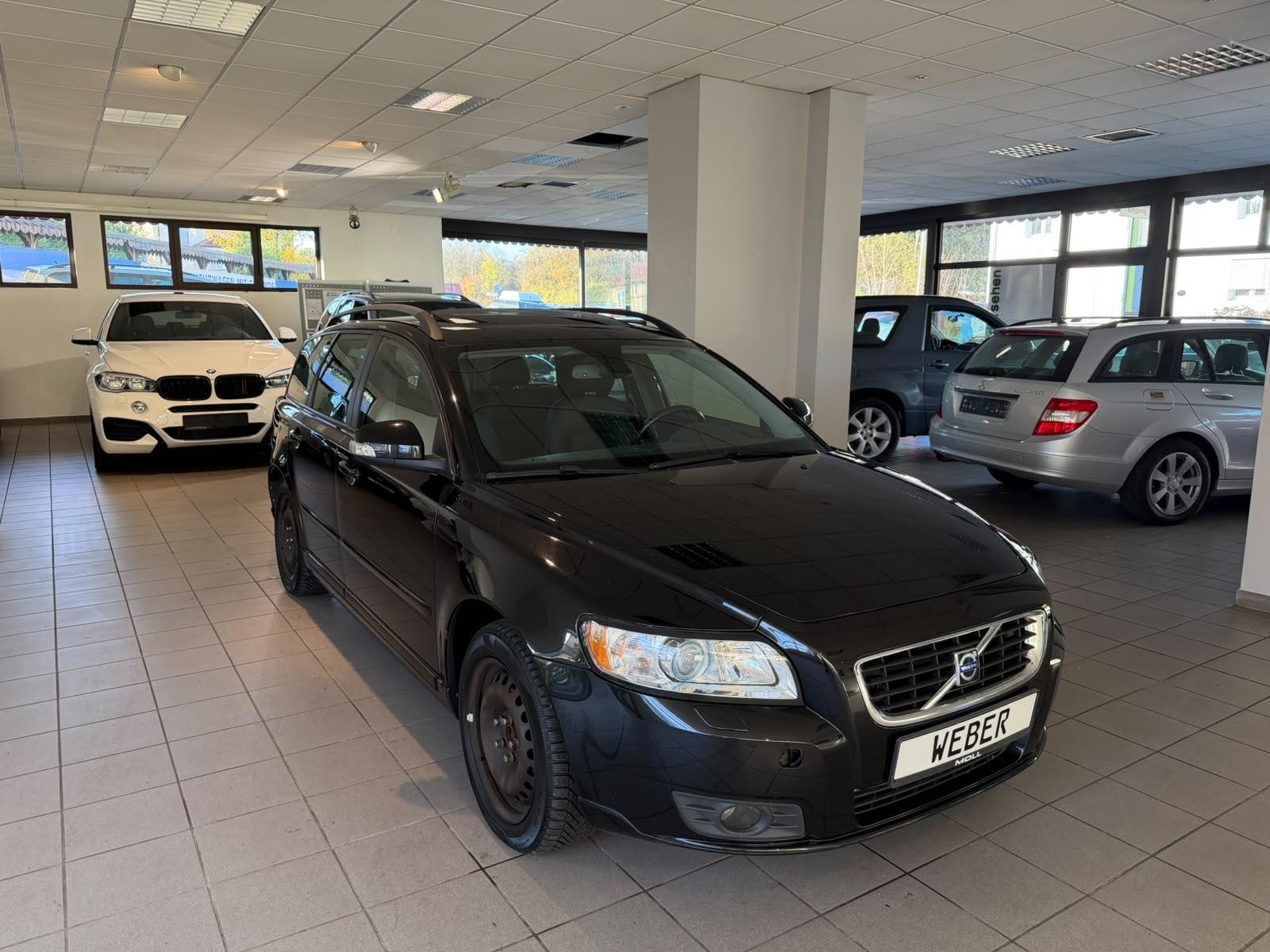 Volvo V50 2009 — photo 17