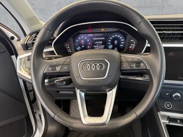 Audi Q3 - 10