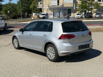 Volkswagen Golf - 7