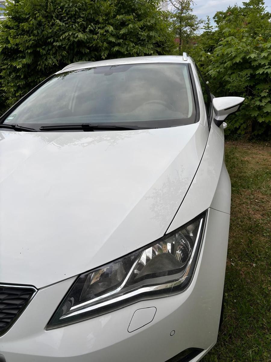 Seat Leon 2014 — interior