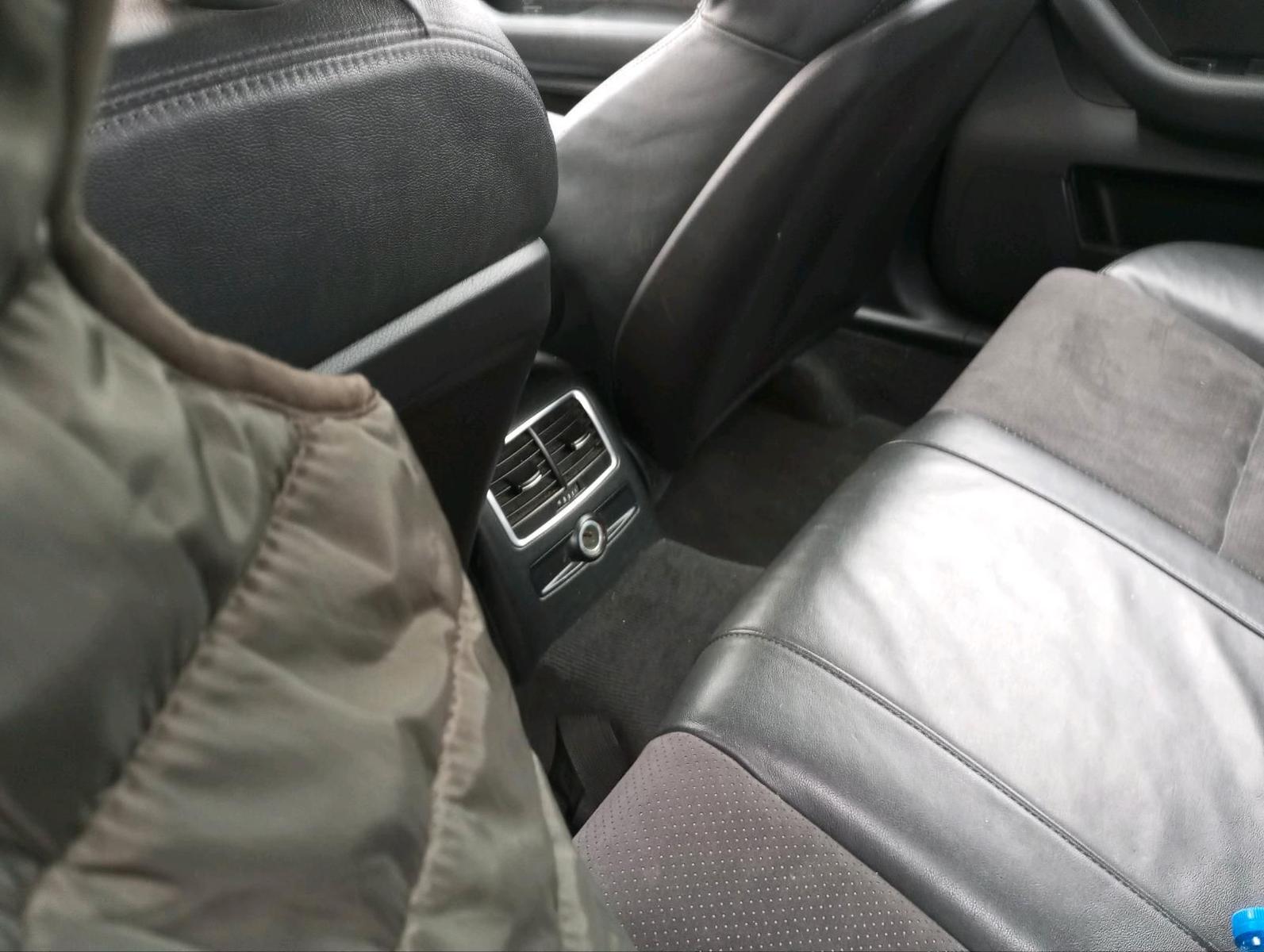 Audi Quattro 2010 — photo 7