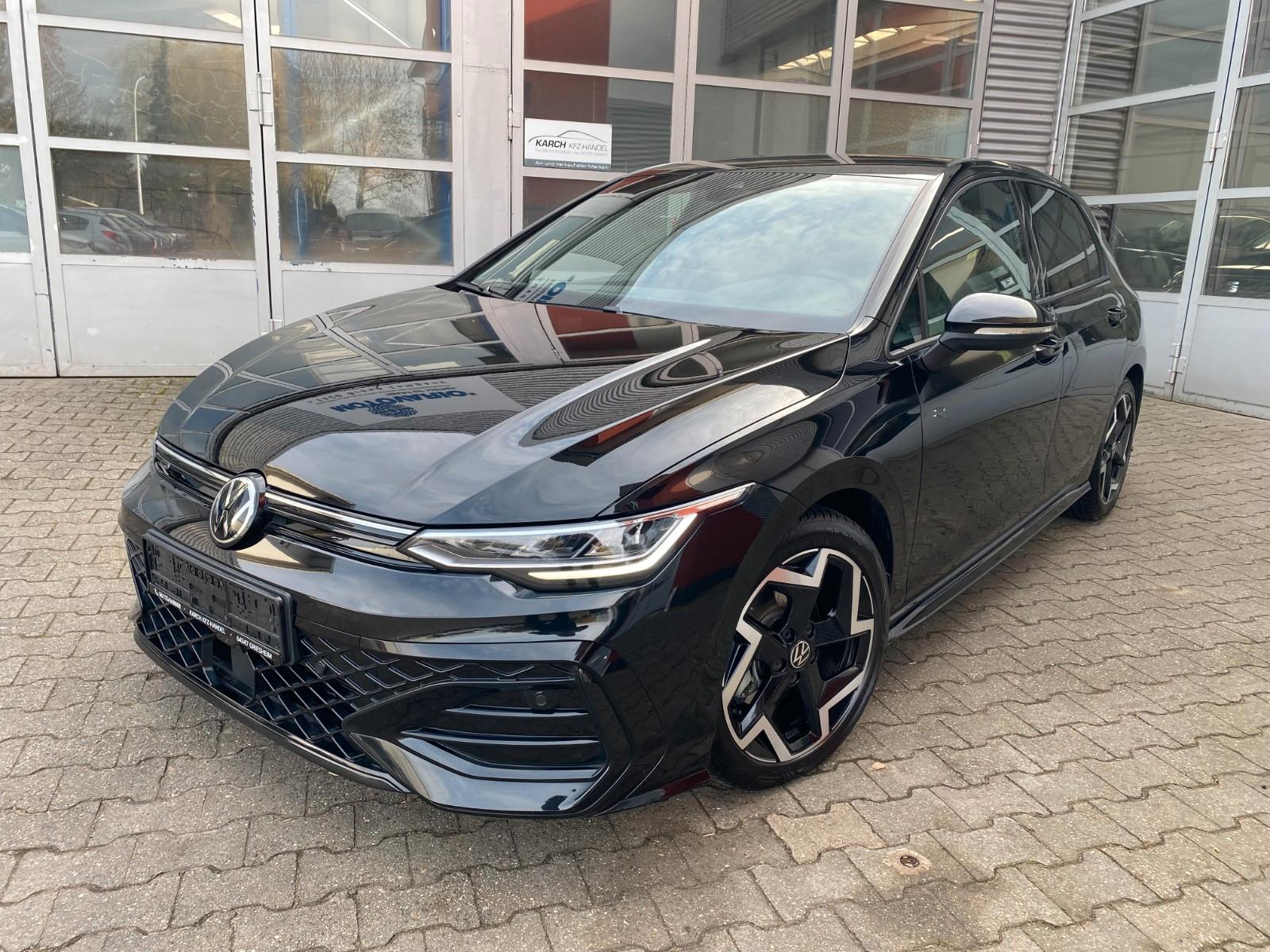 Volkswagen Golf VIII Lim. 1.5 TSI R-Line/R-Sitze/Navi/PDC