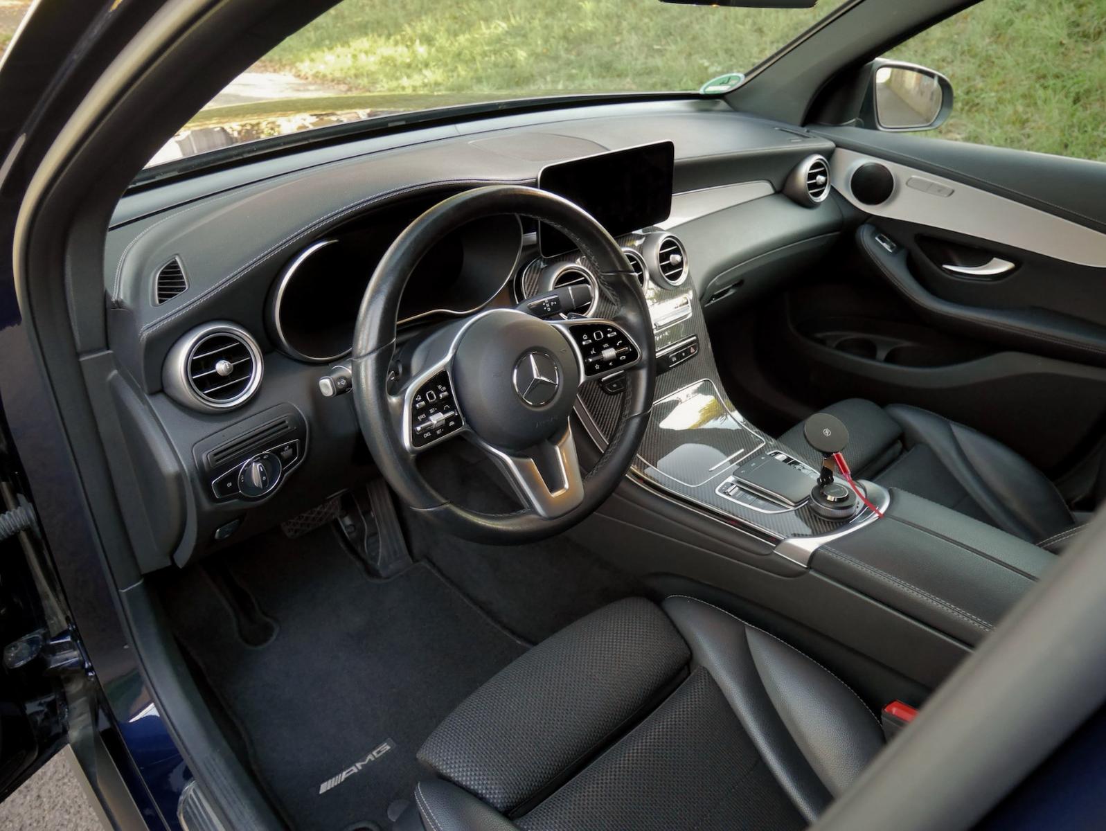 Mercedes-Benz GLC 300 e 4Matic Plug-In-Hybrid//AMG Line