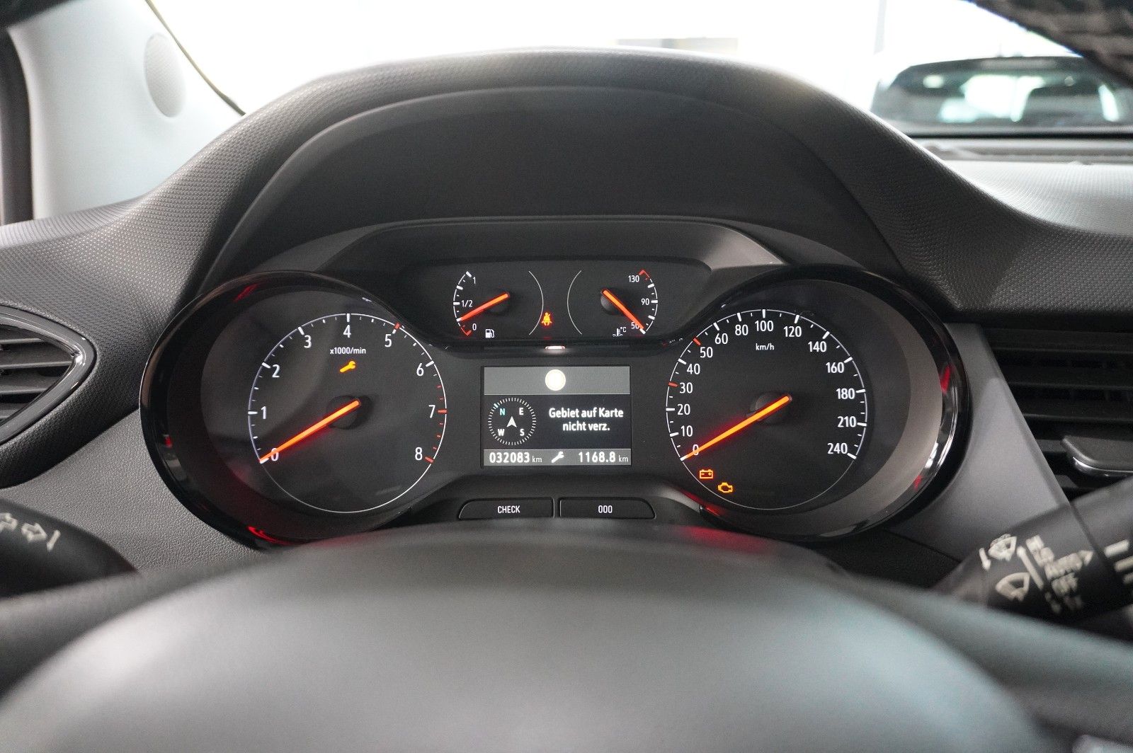 Fahrzeugabbildung Opel Crossland (X) 1.5D EDITION NAVI/LED/TEMP./DAB+
