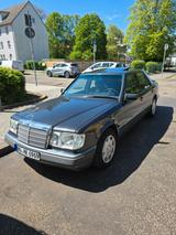 Mercedes-Benz W124 230E - Mercedes-Benz E 230 in Frankfurt (Main)