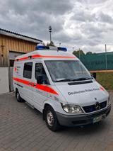 Mercedes-Benz Rettungswagen / KTW wenig Km - Krankentransportwagen KTW