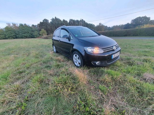 Volkswagen Golf 6 Plus 1.6 Style TÜV neu Bremsen neu ...