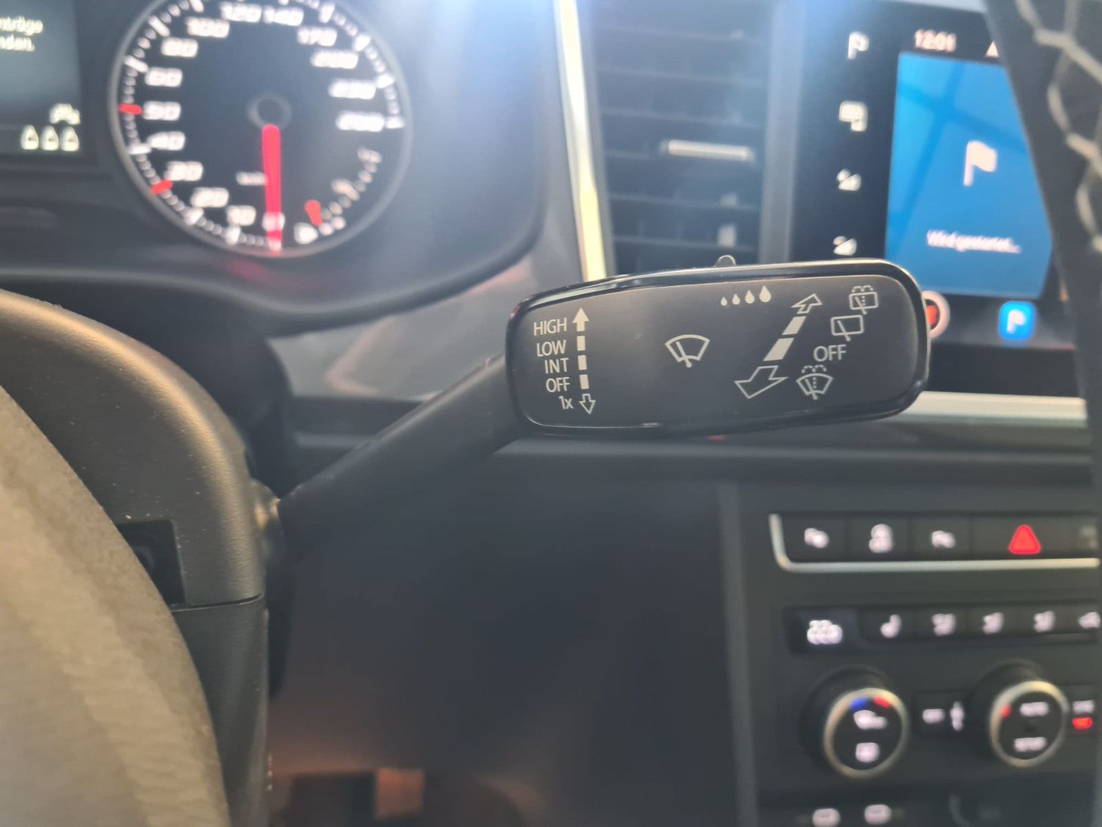 Fahrzeugabbildung SEAT Ateca Style / NAVI / KAMERA / TOP ZUSTAND