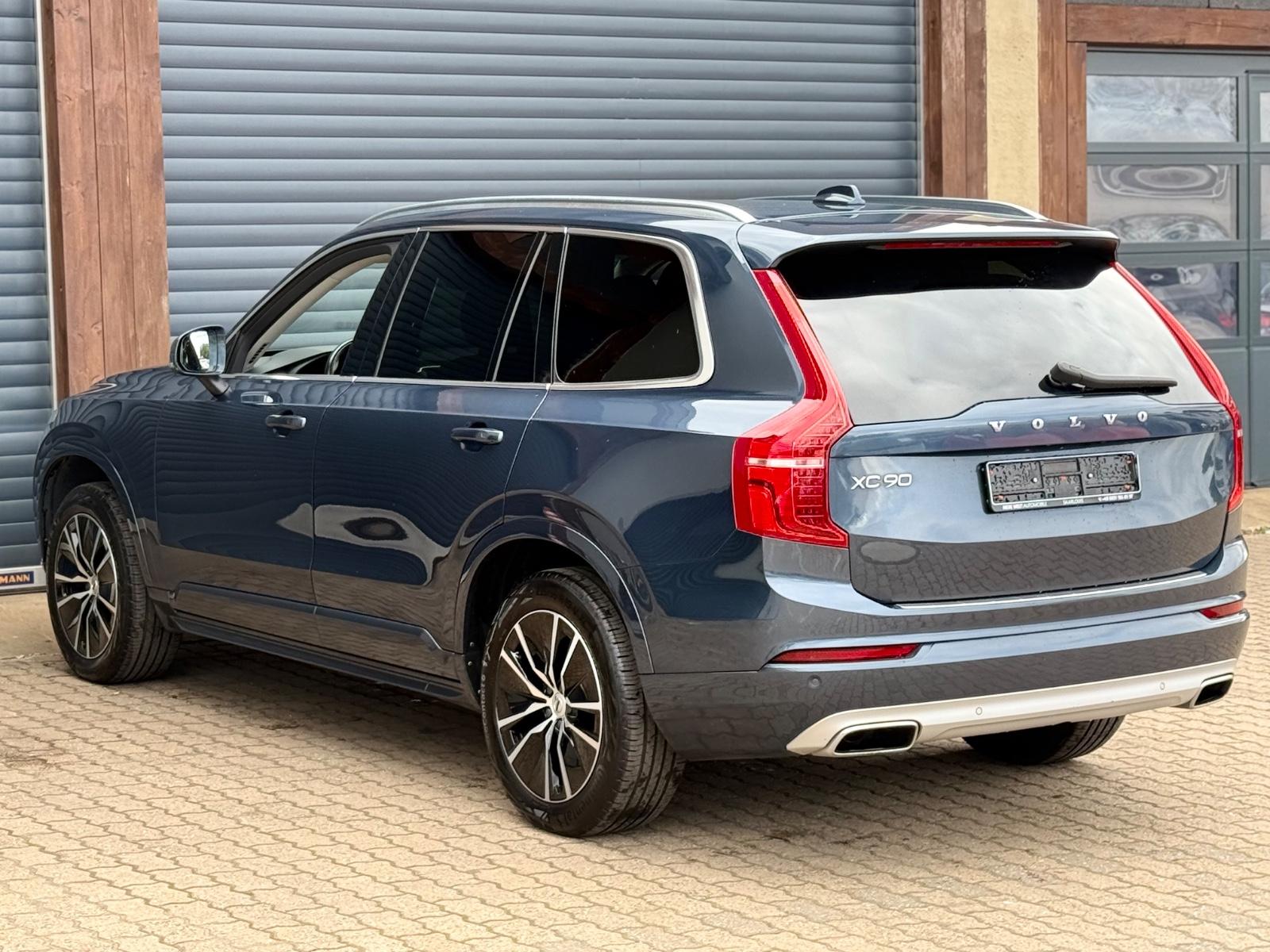 Volvo XC 90 Momentum Pro AWD/360K/LED/VirtC/AHK/H&K/