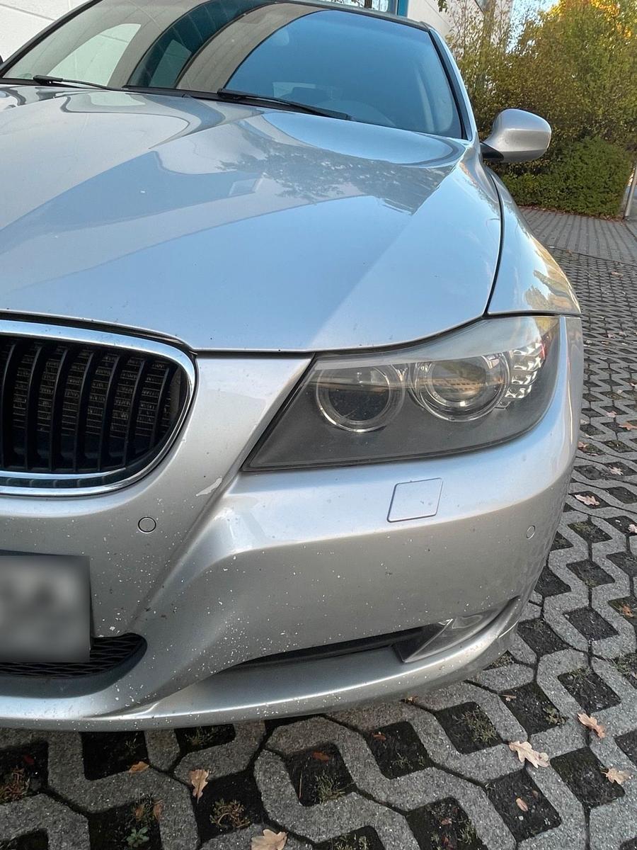 BMW 114 2011 — interior