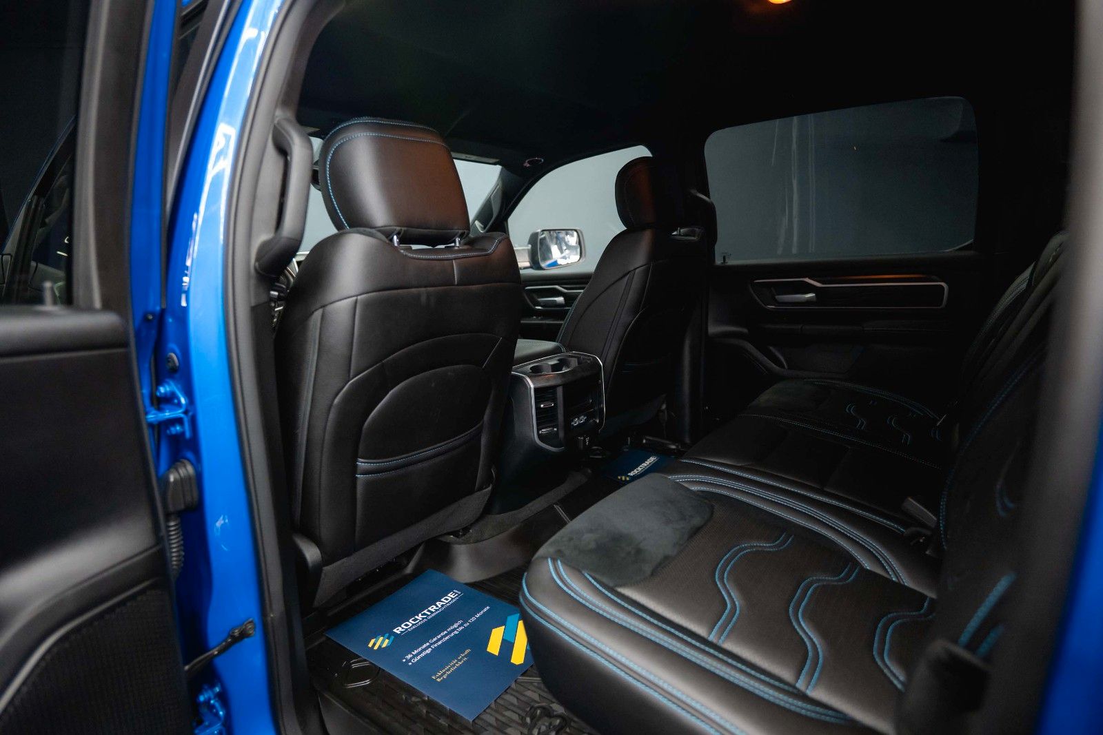 Fahrzeugabbildung Dodge RAM 5.7 V8 HEMI 4x4 LIMITED Blue Edition Offroad