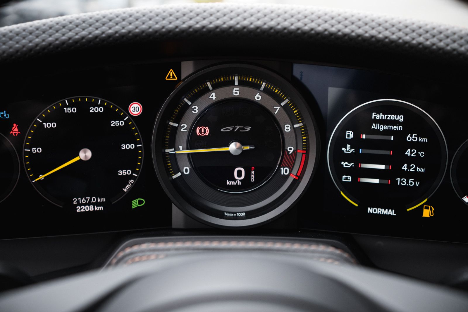 Fahrzeugabbildung Porsche 992GT3 Touring -PTS-Lift-Sonderleder-LED Matrix