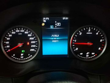 Mercedes GLC 200 - 11