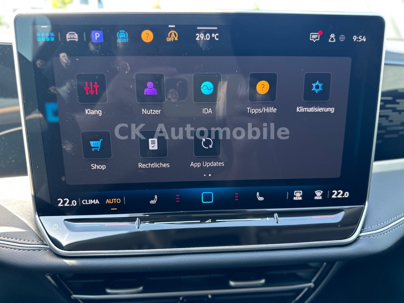 Fahrzeugabbildung Volkswagen Passat Variant 2.0 TDI Elegance/Kamera/ACC/LED