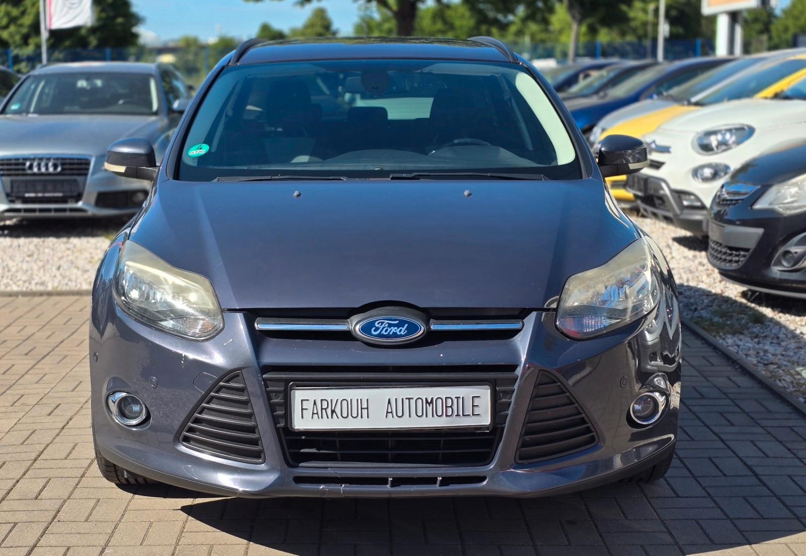 Ford Focus Turnier Champions Edition