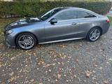 Mercedes-Benz E 400 4MATIC Autom. - - Mercedes-Benz E 400: Coupe