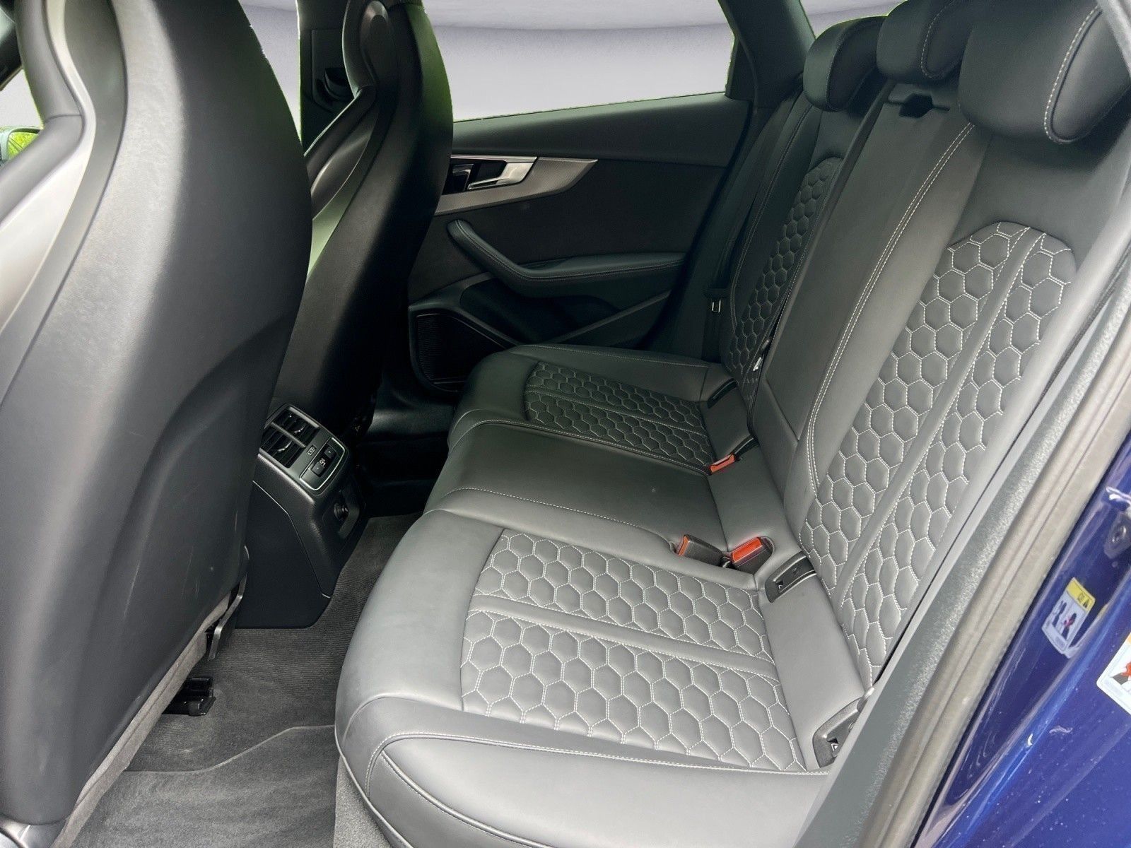 Audi RS4 Avant 2.9 TFSI quattro Matrix/ACC/B&O/Kamera foto 9