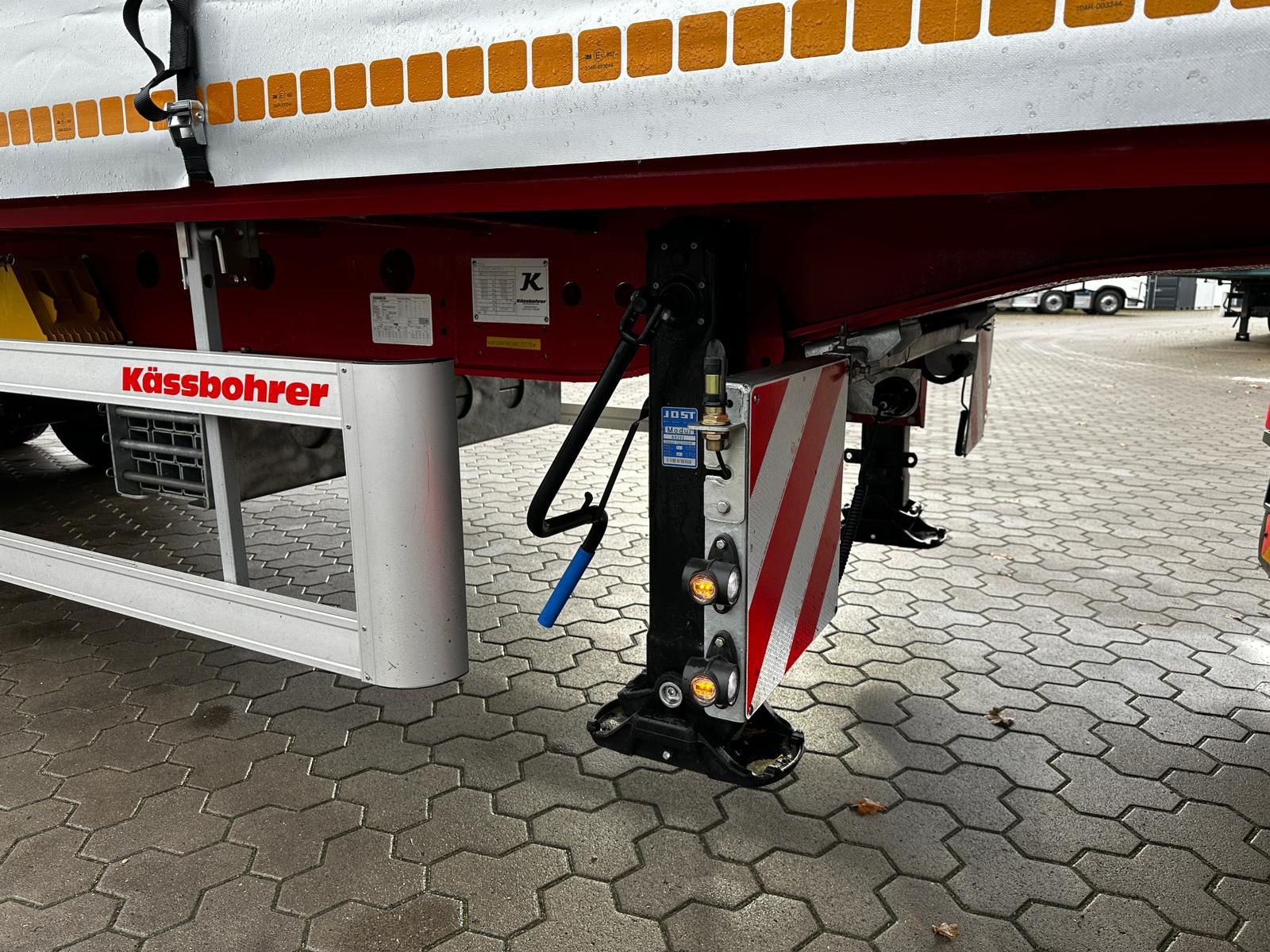 Fahrzeugabbildung Kässbohrer K.SPO Pritsche Plane - Libner Open Box