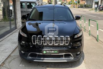 Jeep Cherokee - 2