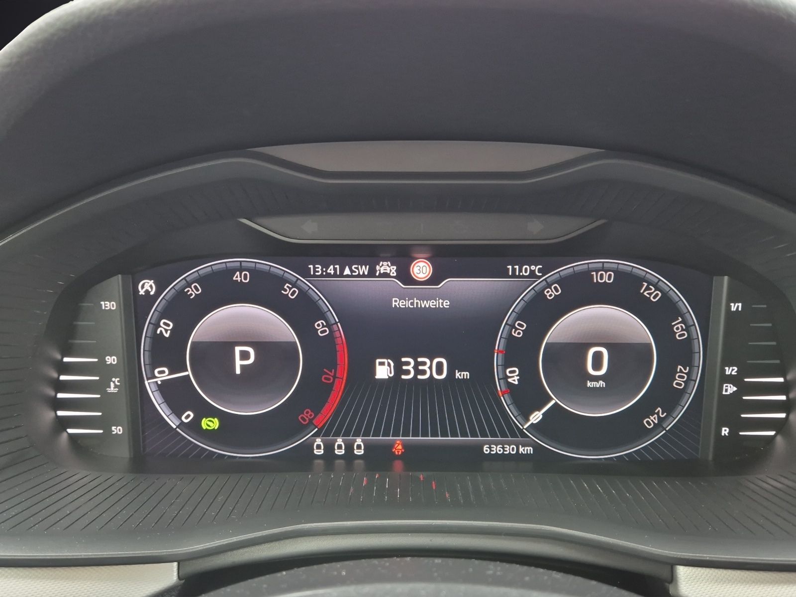 Fahrzeugabbildung SKODA Kamiq TSI Ambition DSG LED Navi GRA RFK SH