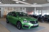 Skoda Octavia Combi RS DSG; NAV/ DAB/ "Rallye-Grün" - Skoda Octavia: Grün