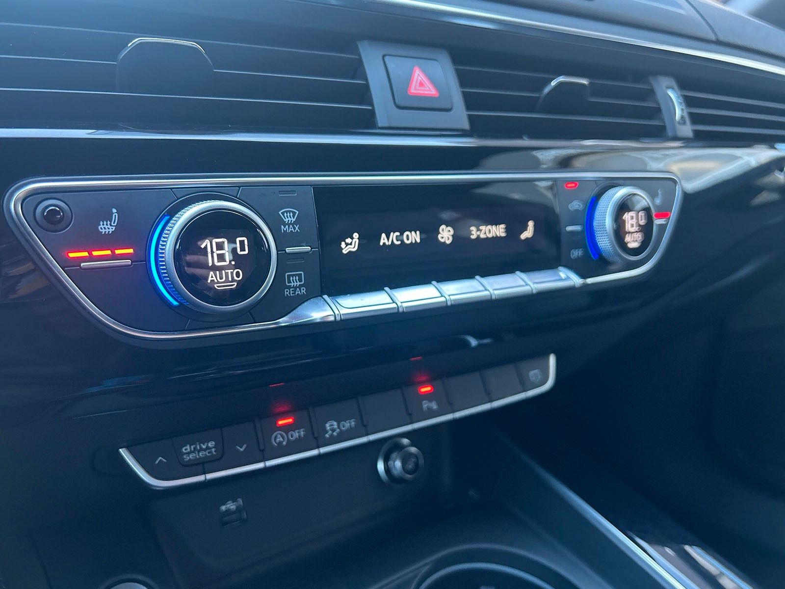 Fahrzeugabbildung Audi A5 Sportback*LED*Ambiente*CarPlay*Soundsystem*