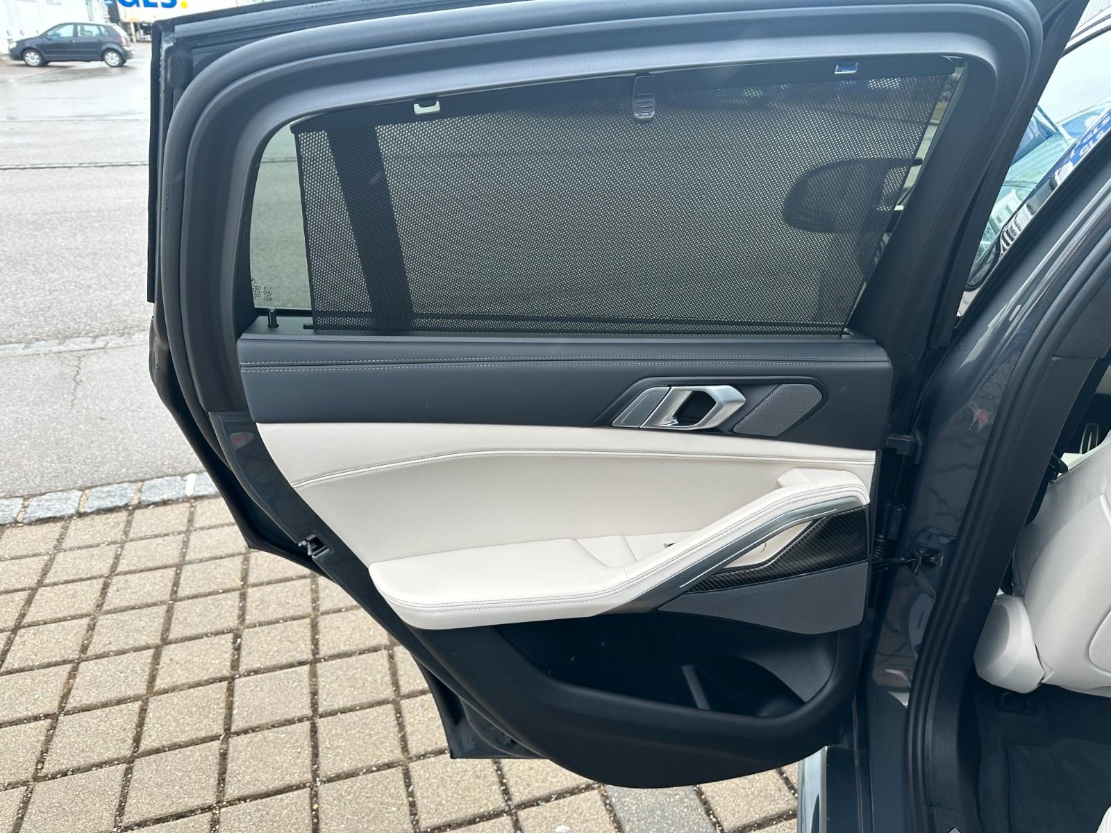 BMW X6 M60 i xDrive ACC|HUD|PANO|HARMAN|AHK|22"|
